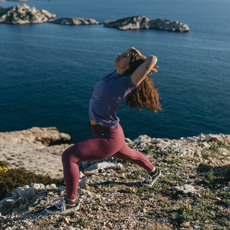 Créez de l'espace et relâchez les tensions grâce au Yoga for runners à Marseille !